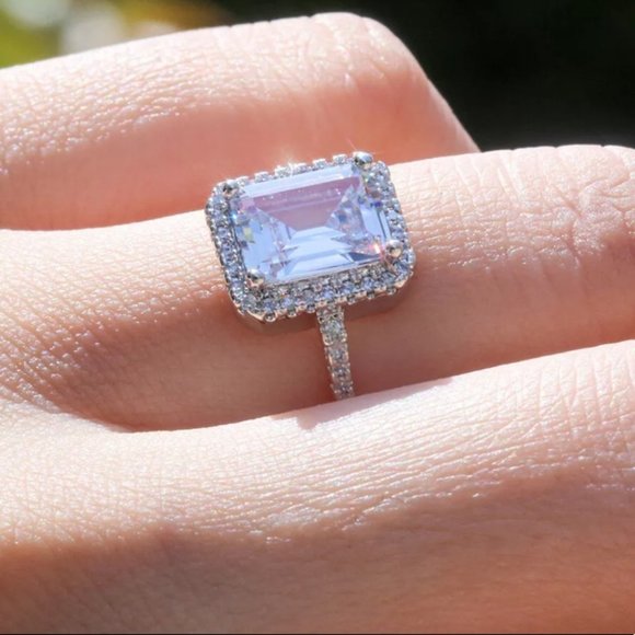 New* 925 Silver Emerald Cut White Sapphire Ring - Picture 2 of 9